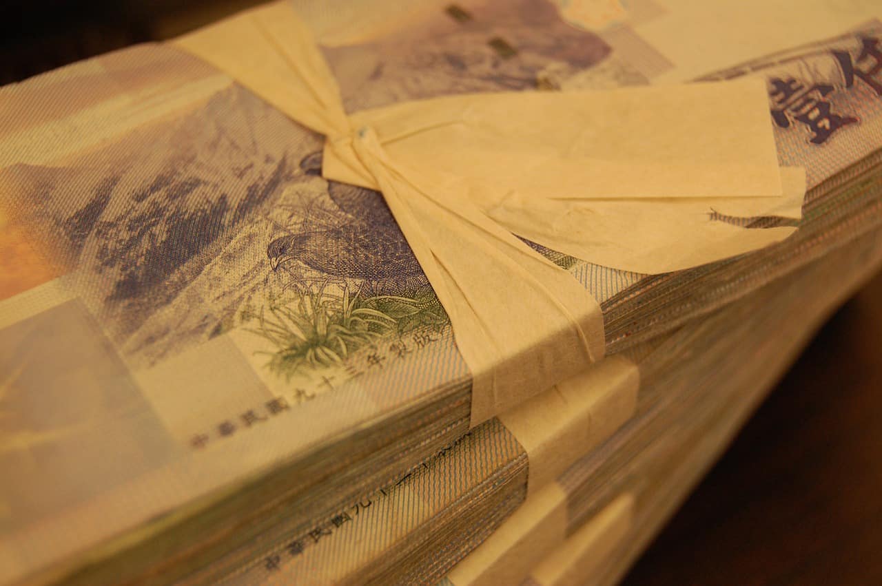 The New Taiwan Dollar Rises In The Middle Of The Day