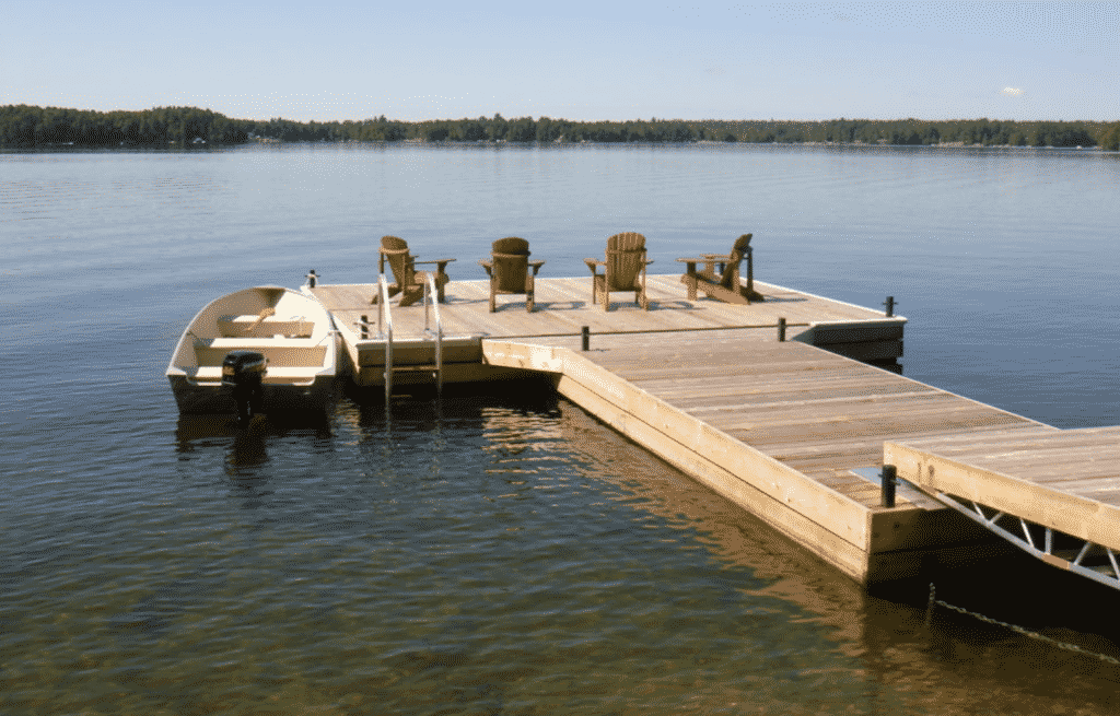 What Are the Commercial and Personal Uses of Floating Pontoons?