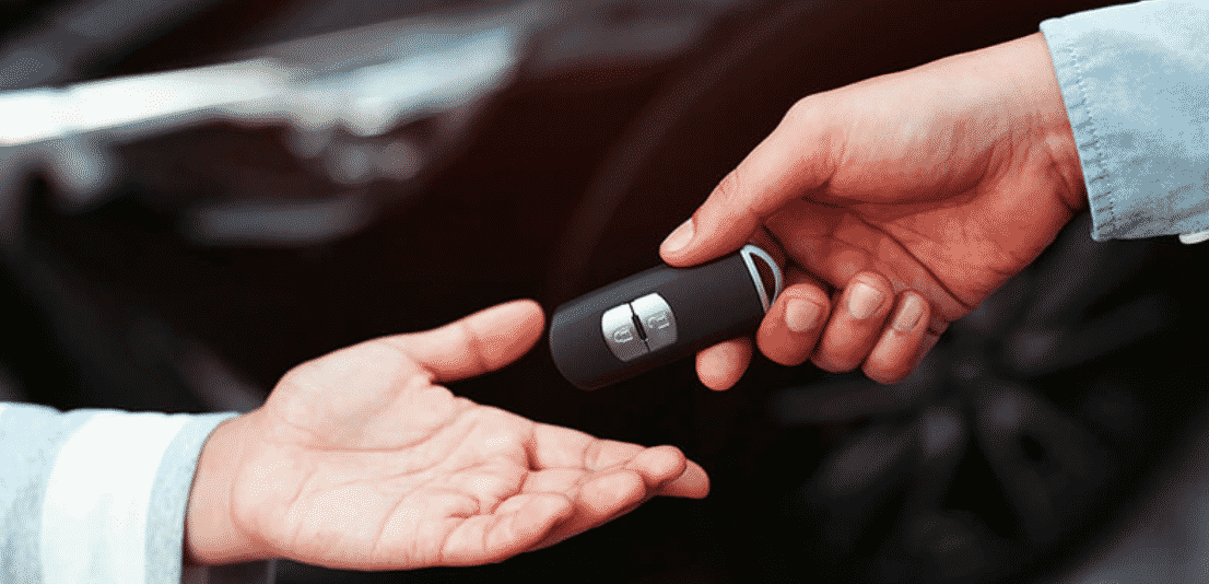 Locksmith For Automobiles Key On The Spot Fixing Car Locks!