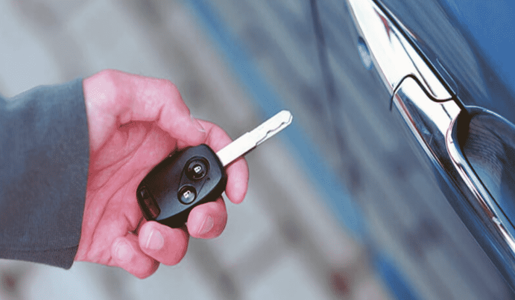 Locksmith For Automobiles – Key On The Spot Fixing Car Locks!