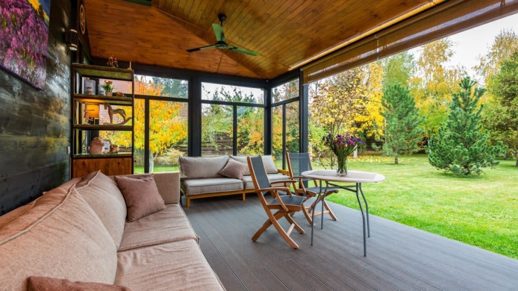 7 Mistakes to Avoid When Renovating Your Backyard