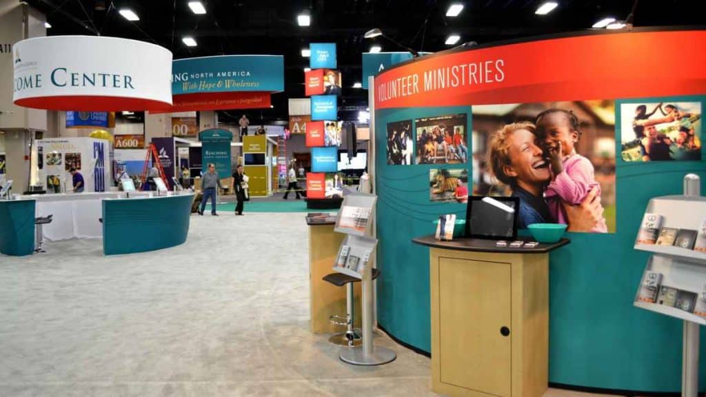 Your Guide For ChoosingThe Right Trade Show Displays