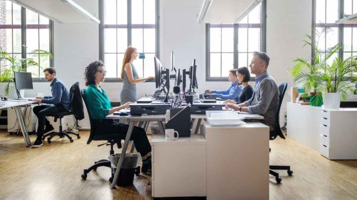 5 Reasons Why Hot Desking is a Good Idea