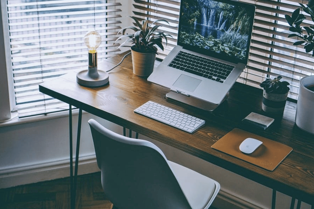 How to Monitor the productivity of Employees Working from Home
