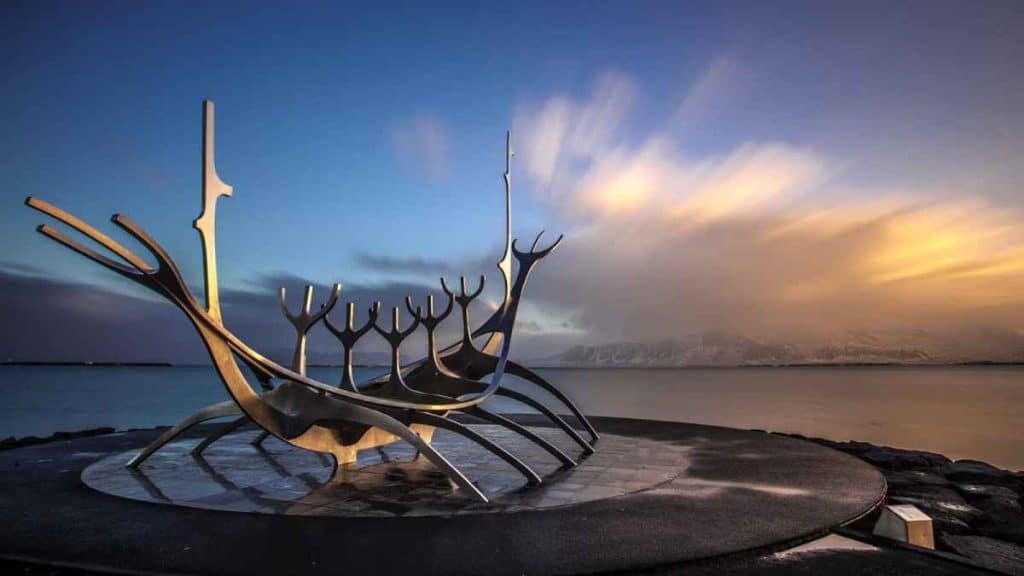 The Best Time for a Self-Drive Tour in Iceland Seasonal Considerations