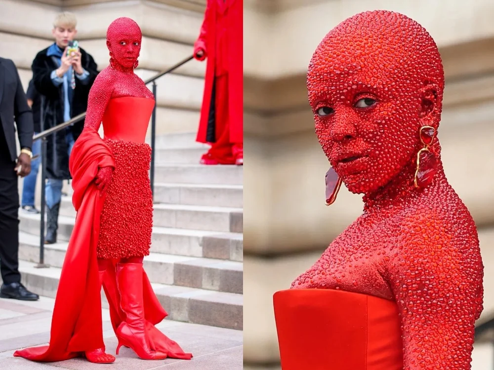 Doja Cat covered in 30,000 crystals at Paris Haute Couture Week 2023