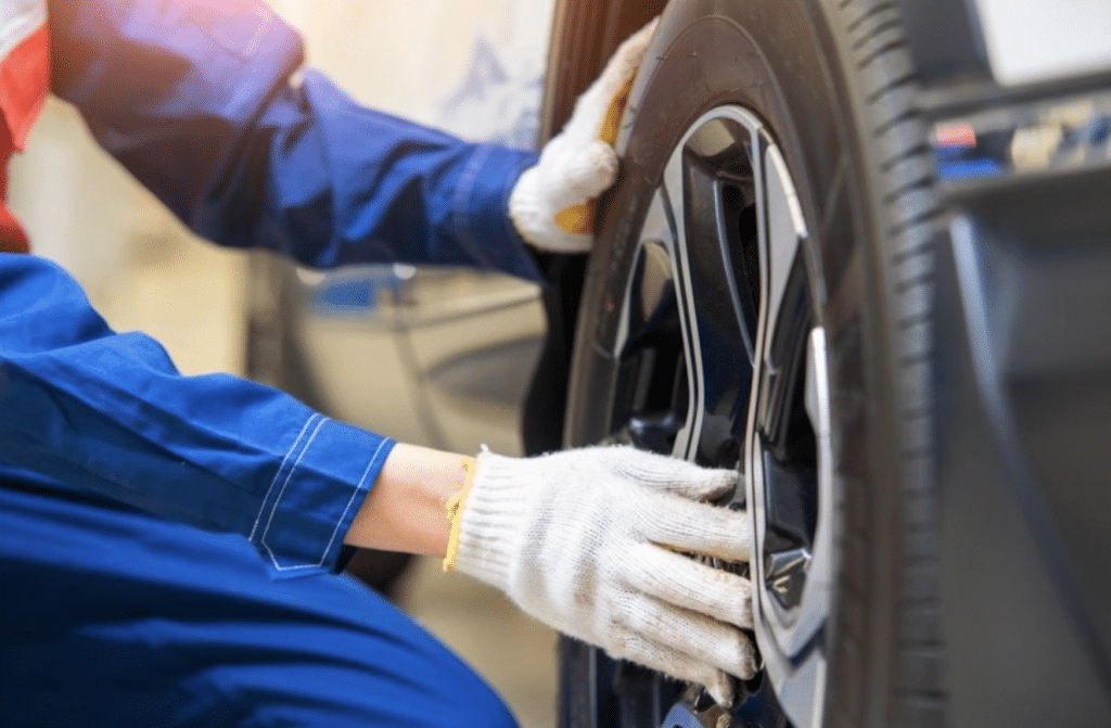 How to Identify a Car Puncture