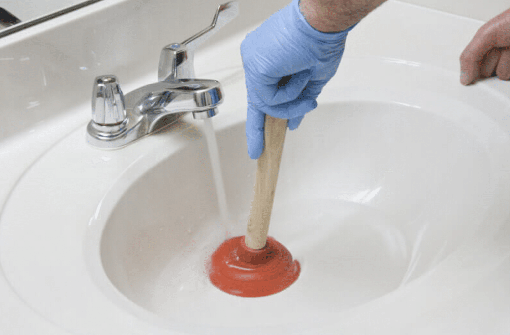 Reasons to Avoid the Use of Chemicals for Unclogging Drains