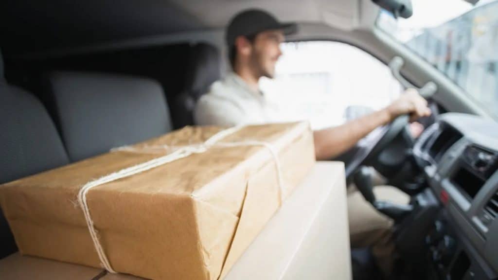 Should Your Business Invest in Delivery and Logistics Services?