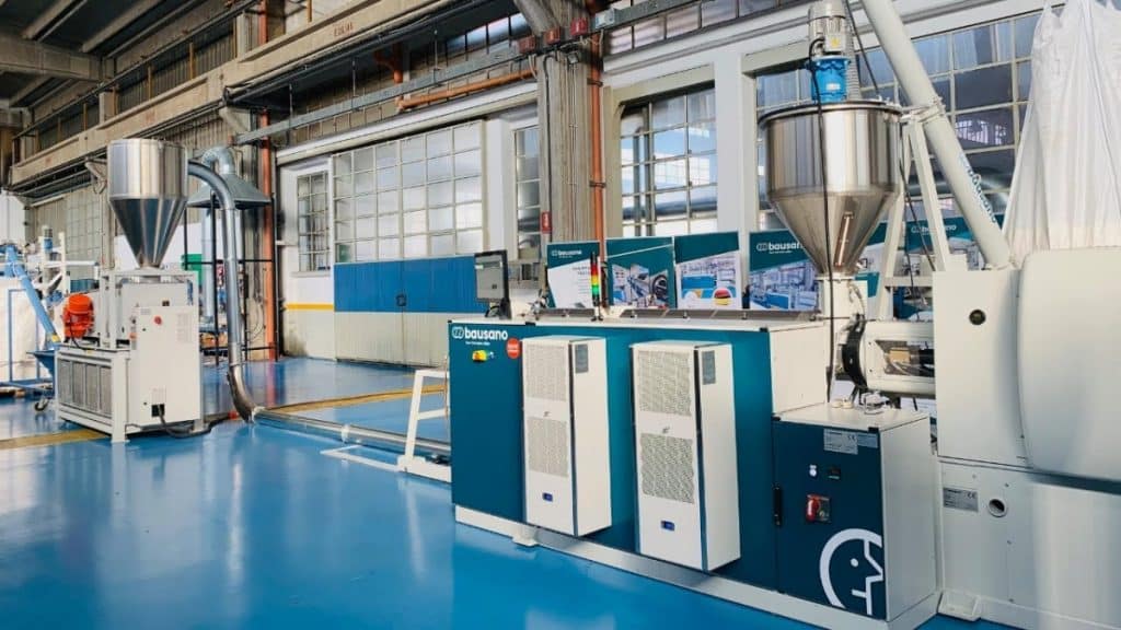 The Comprehensive Guide to Choosing the Right WPC Extrusion Line for Your Business