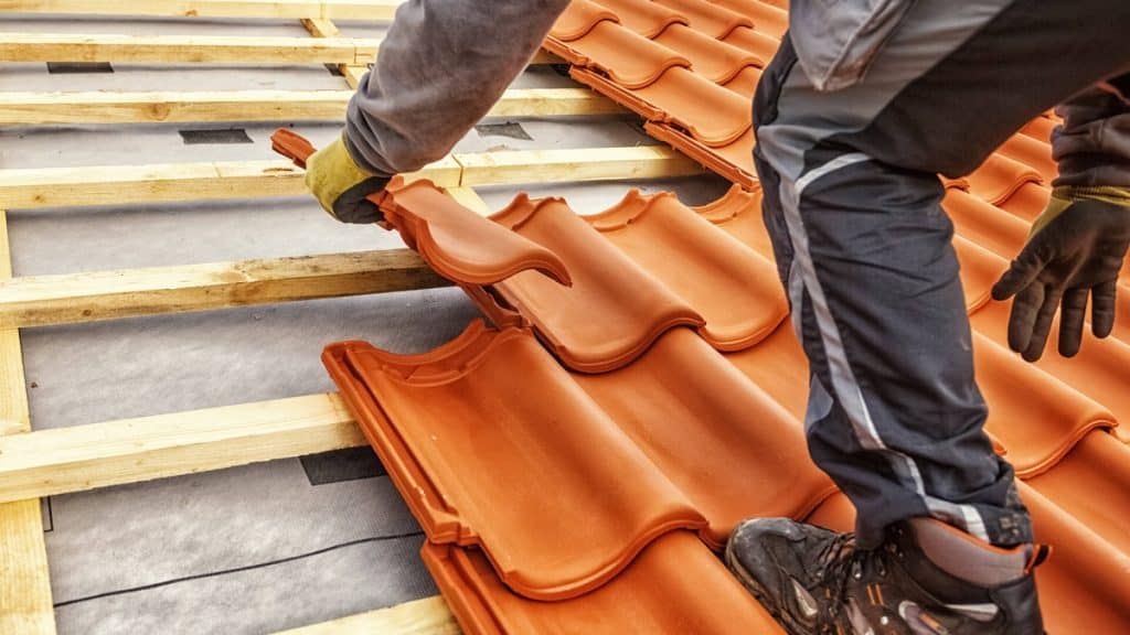 The Ultimate Guide To Hiring The Right Roofing Contractor For Your Project