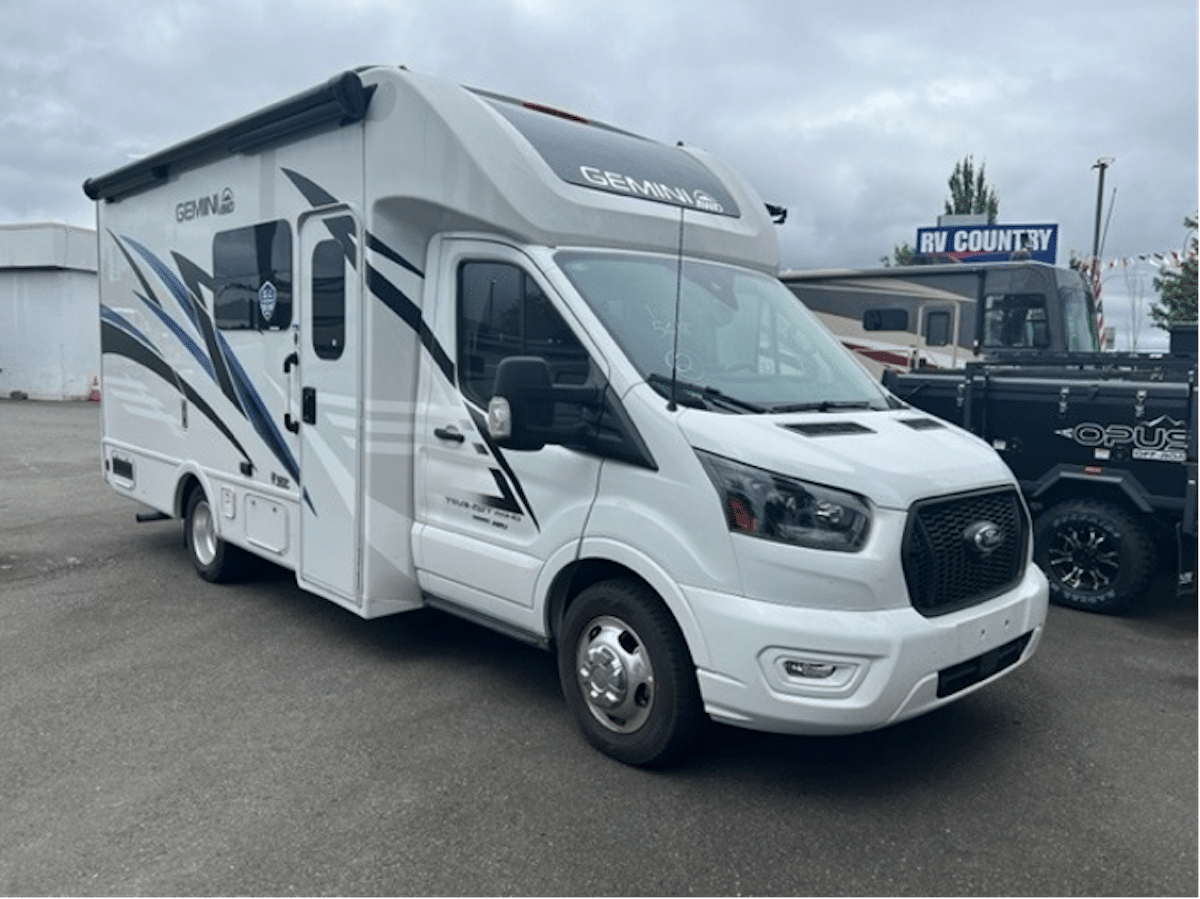 The Pros And Cons Of Owning A Class B Motorhome: Is It Right For You ...