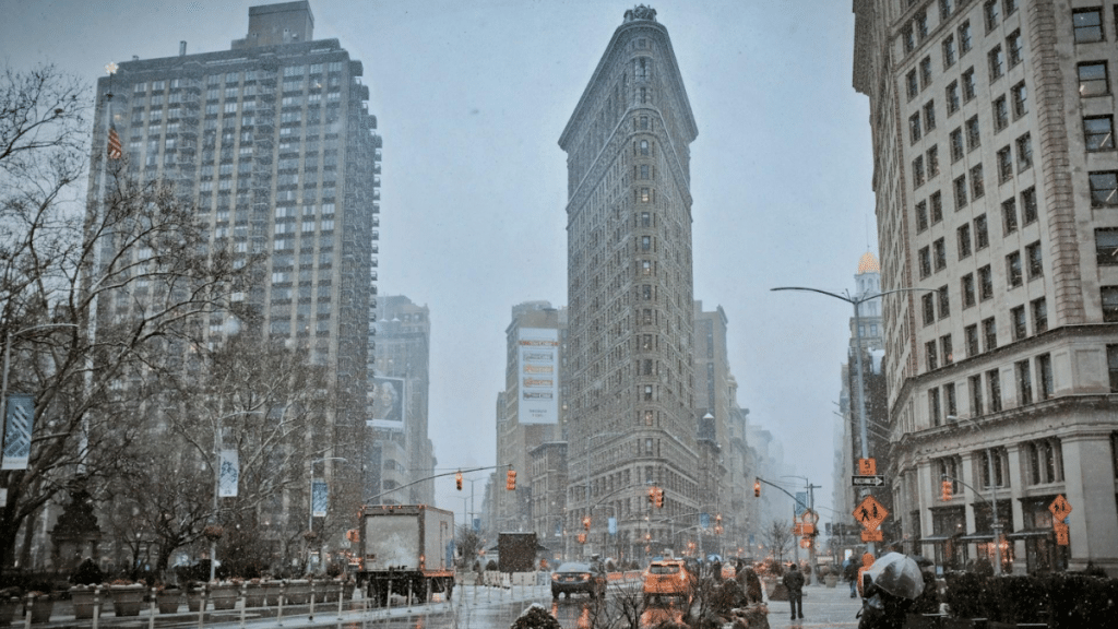 Alex Kleyner New York's Flatiron Building Through the Eyes of an Artistic Visionary