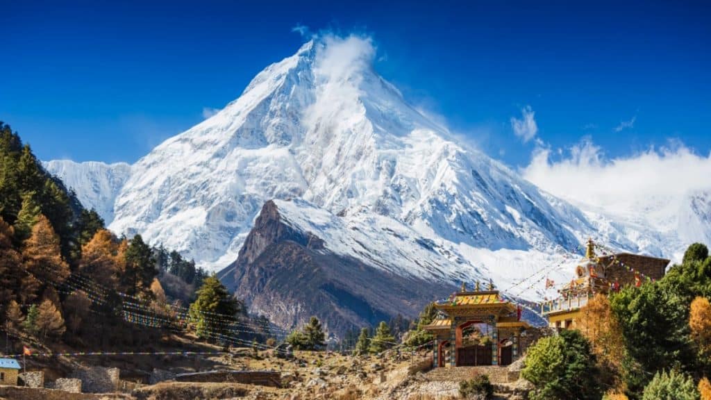 Manaslu Circuit Trek for Solo travellers