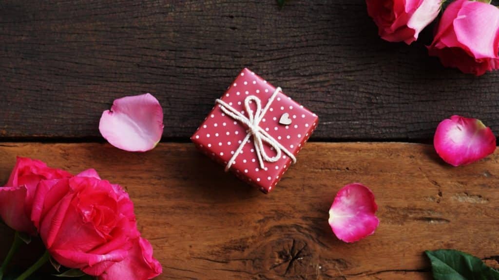 Romantic Valentine Day Gifts Memorable Experiences in the UK
