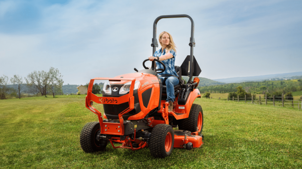 The Advantages of Landscaping Tractors Over Traditional Equipment