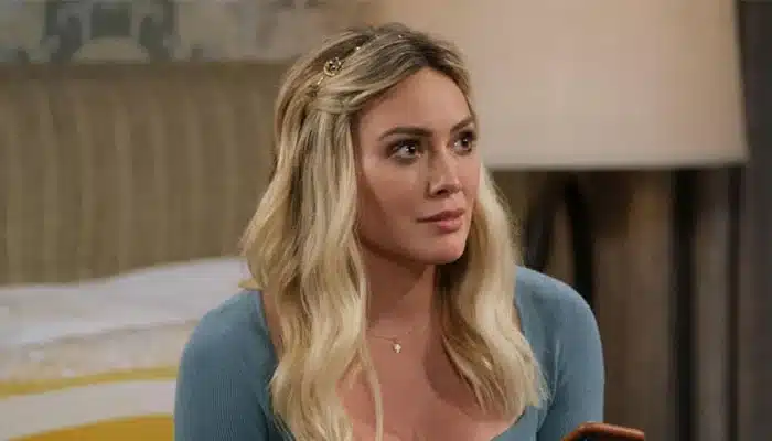 Hilary Duff in How I Met Your Father