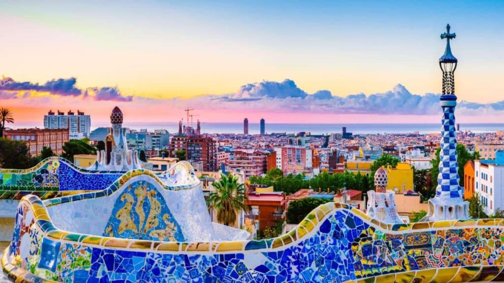 3 Days in Barcelona, Spain The BEST Things To Do, Eat, And See