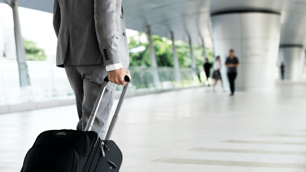 4 Essential Tips for Business Trip Packing