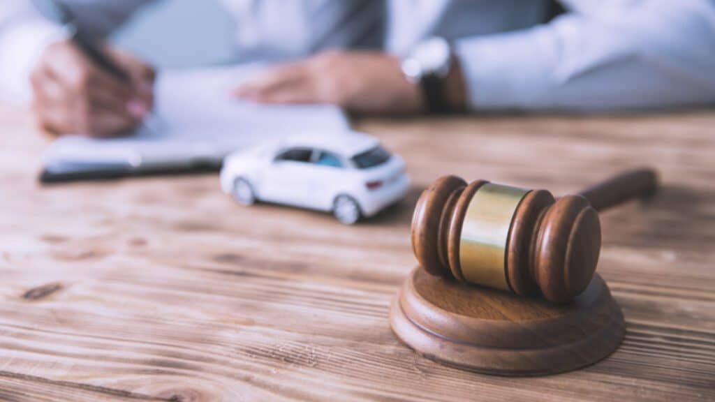 Understanding the Legal Process How to Choose the Best Car Accident Attorney in New York