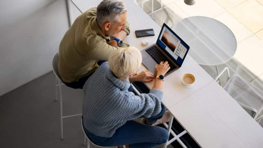 4 Benefits of Technology Consulting Services for Senior Living Organizations