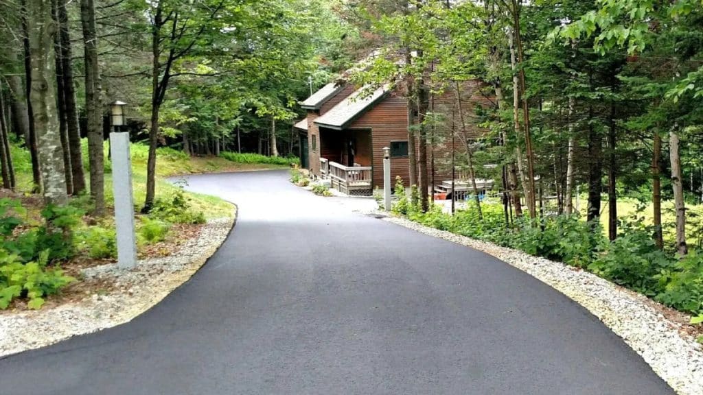 5 Ways to Maintain Your House Driveway