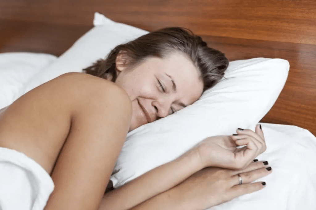 Is Sleeping Naked Healthy?