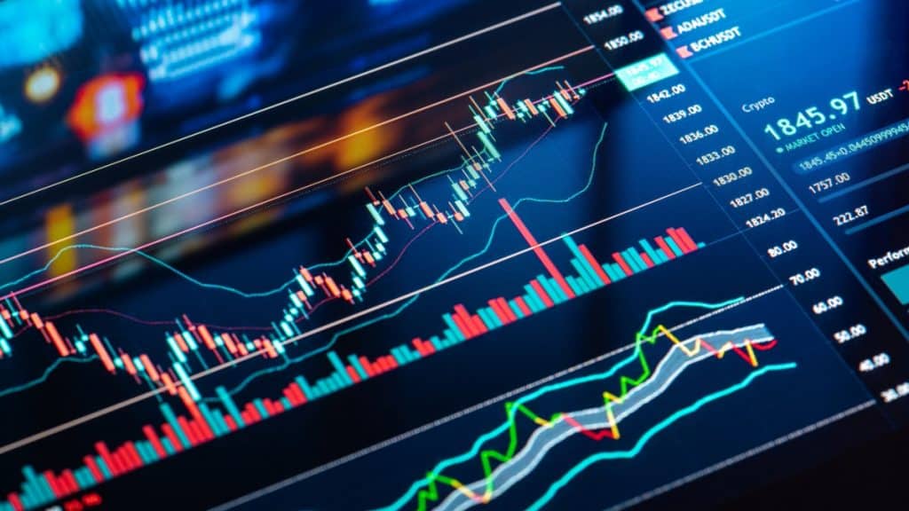 Differences Between Dark Pools and Traditional Stock Exchanges