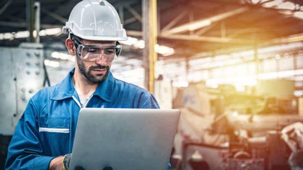  Enhancing Maintenance Management with CMMS Software