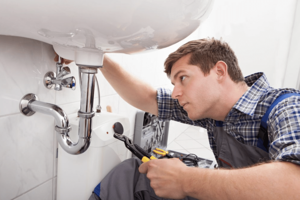 Unlocking Efficiency: Essential Tools for Modesto's Commercial Plumbers