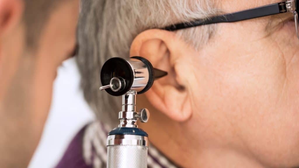 Choosing the Right Clinic for Ear Wax Removal in Warrington