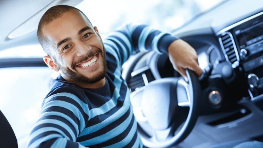 Finding the Right Car Insurance A Comprehensive Guide for Montreal Drivers