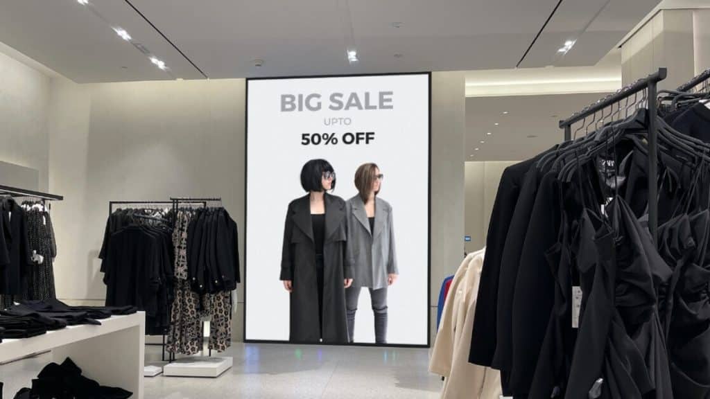 Leveraging Smart Displays and Digital Signage for Retail Marketing