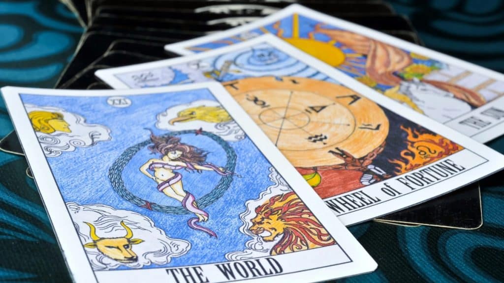 Tarot Reading 101 Decoding the Cards for Everyday Guidance