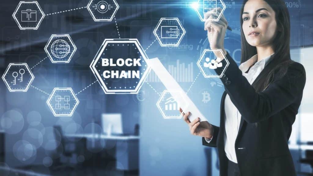 Blockchain's Role in Enhancing Intellectual Property Law