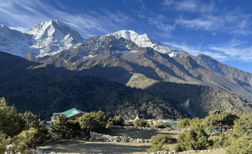 Everest Luxury Trek 12 Days: An Unforgettable Journey