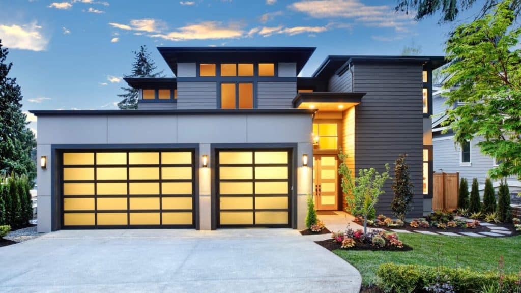 How to Choose the Right Garage Door for Your Newport Beach Home