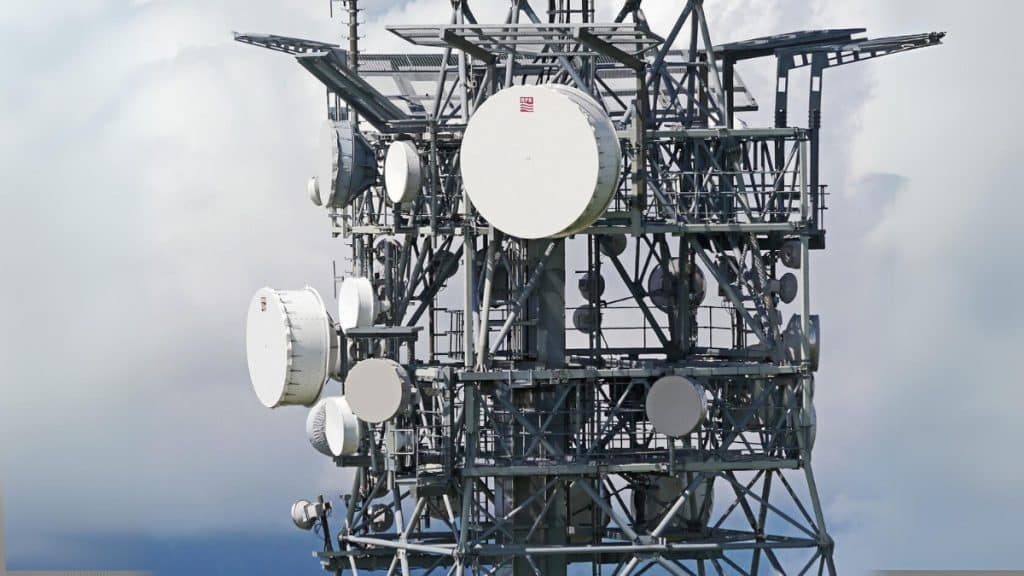  Understanding the Modern Telecommunications Industry and Telecommunications Products for Businesses