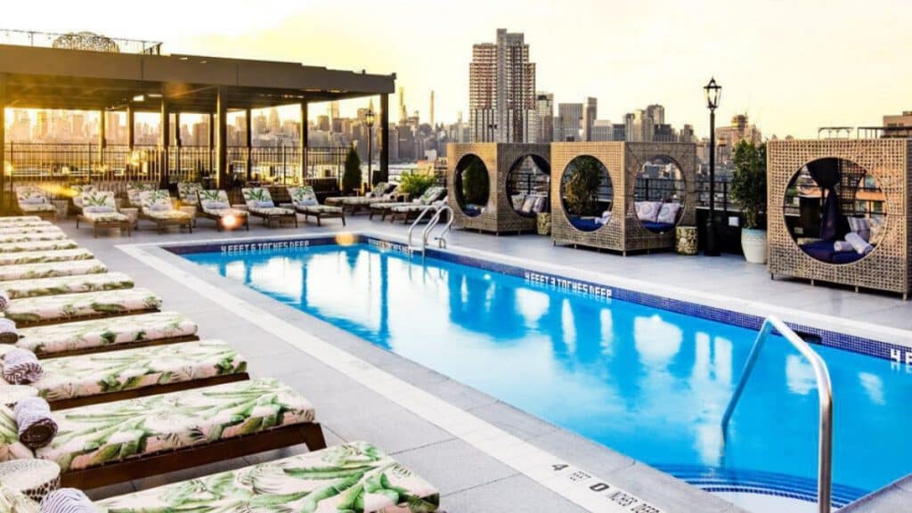 Uncover the Best U.S. Rooftop Pool Retreats for Relaxation and Business