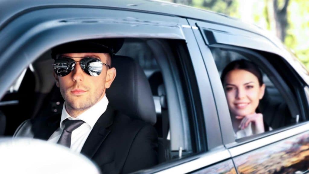 Why Hiring a Chauffeur Can Enhance Your Travel Experience