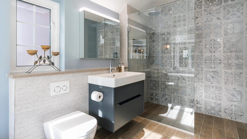 What Are the Benefits of a Wetroom?