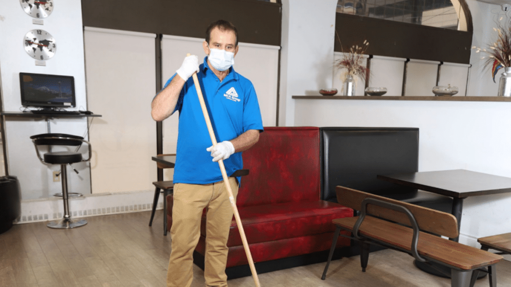 How to Choose the Right Professional Cleaning Service for Your Business