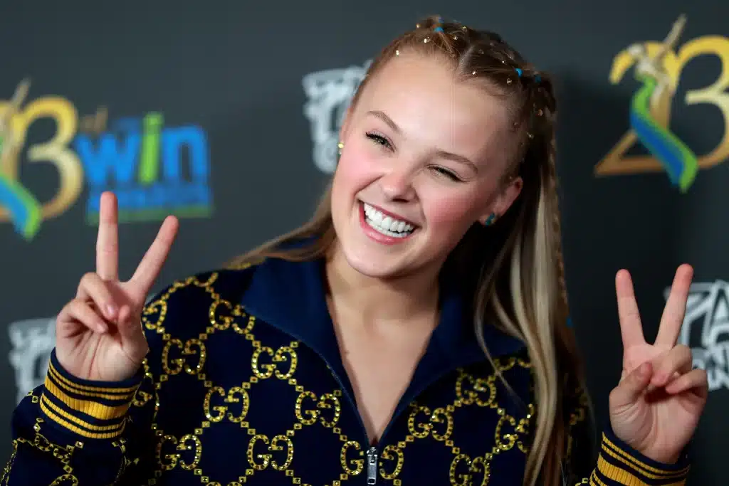 Jojo Siwa And Avery Cyrus: Cyrus on Siwa's Relationship