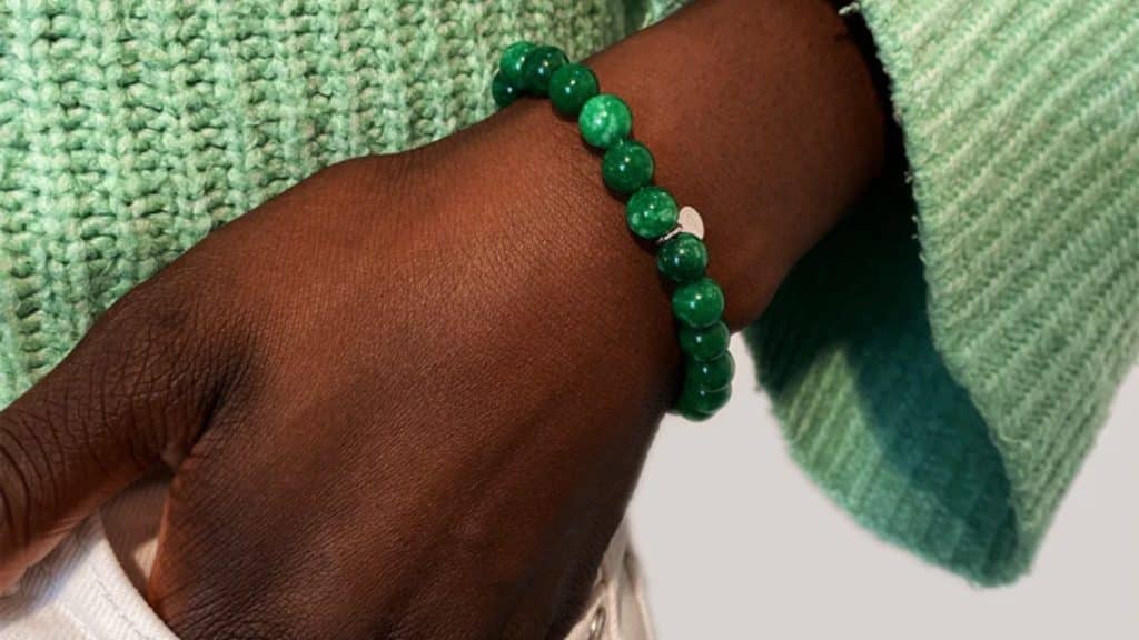 How Healing Bracelets Can Enhance Your Well-Being