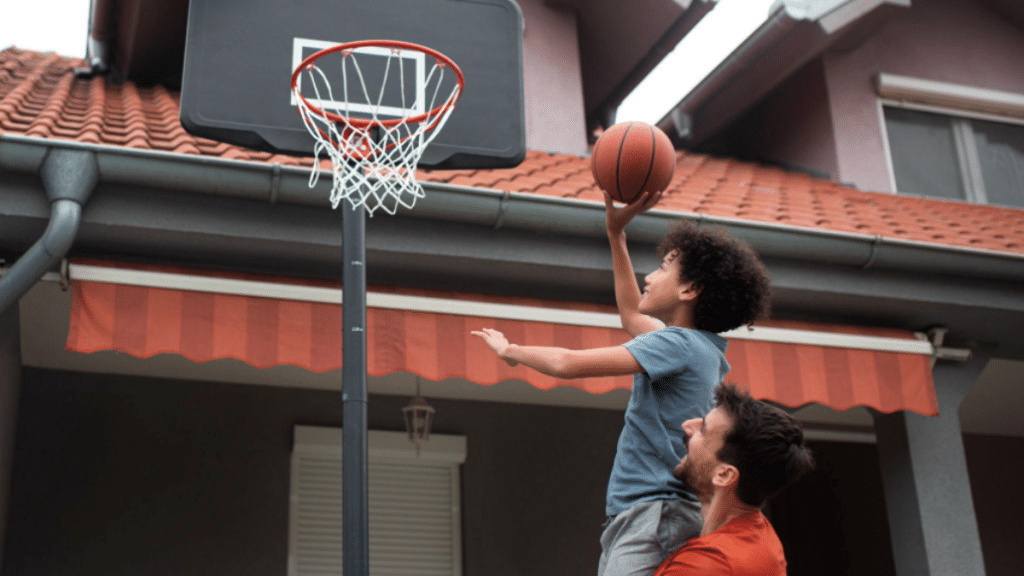 5 Reasons Why Your Child Should Play Basketball