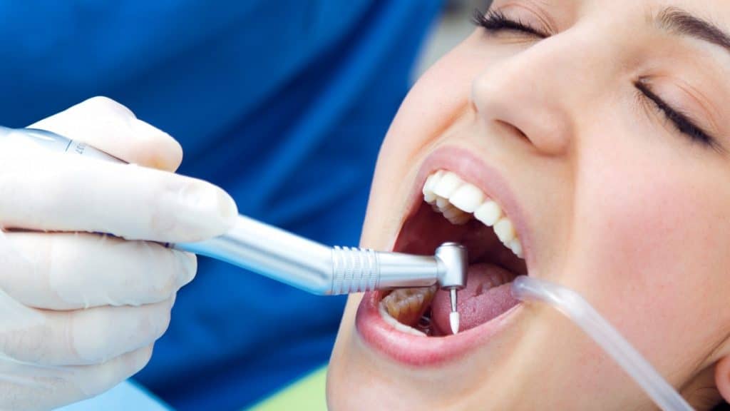 What Can I Eat After Getting Dental Implants?