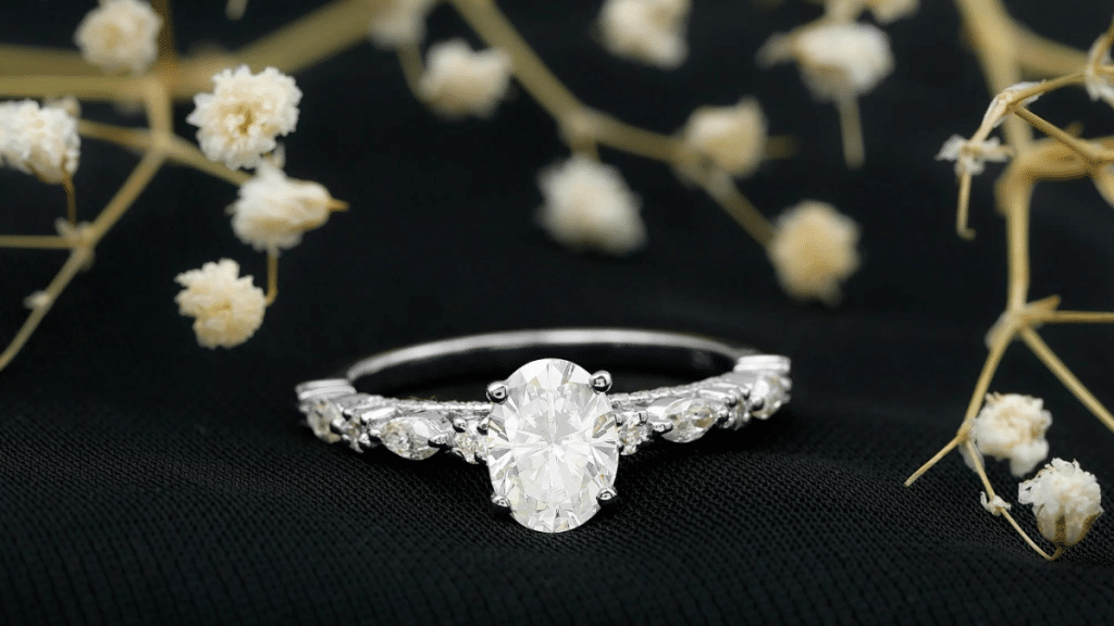 Get Introduced to The Charismatic World of Moissanite Rings