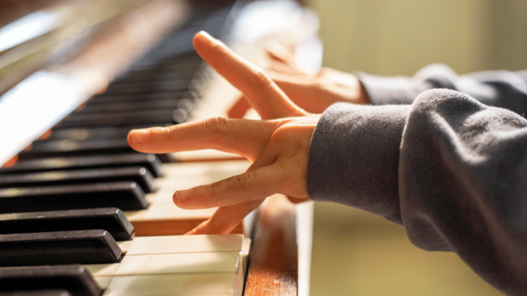 Common Mistakes Beginners Make When Learning Piano