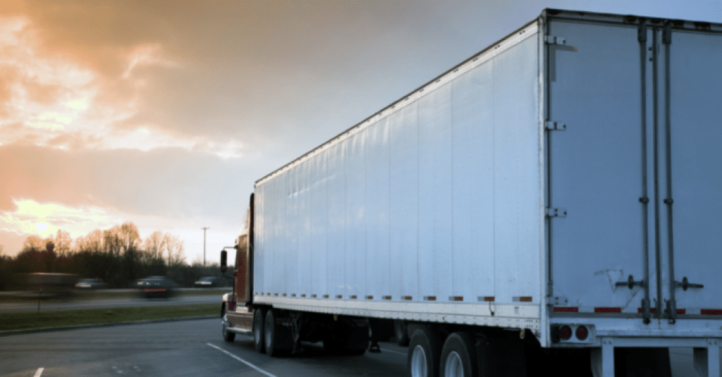 How Technology Makes Leasing a Trailer Online Easy