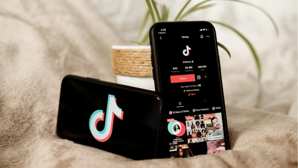 Micro-Conversions That Matter How Custom TikTok Comments Turn Scrollers into Shoppers